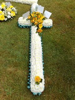 Flowers at my grandfather's funeral | Funeral for John Jenki… | Flickr