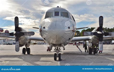 Marine P-3 Orion Anti-Submarine Aircraft Image stock éditorial - Image ...