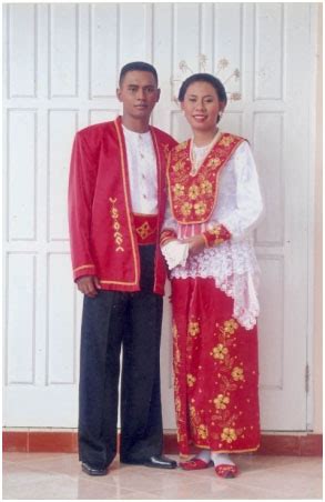 Pakaian Pengantin – Pemerintah Kota Ambon