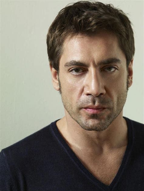 Javier Bardem #E | Javier bardem, Haircuts for men, Mens hairstyles short