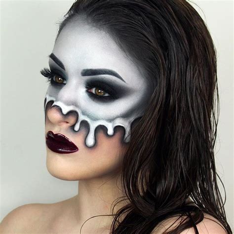 Dripping black & white.. @giuliannaa on instagram | Halloween makeup ...