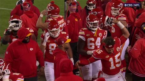 Patrick Mahomes throws helmet in anger after Chiefs suffer loss to ...