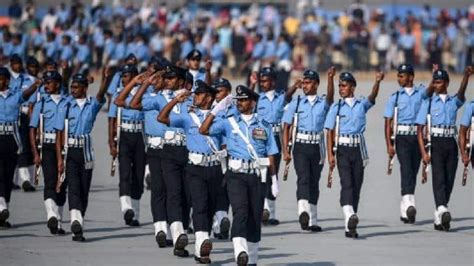 PM Modi greets air warriors on Air Force Day