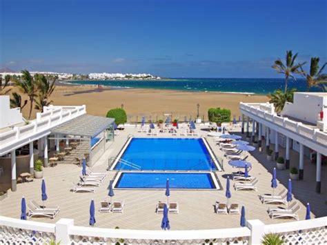 Apartments in Lanzarote, Hotel Floresta - Official Website