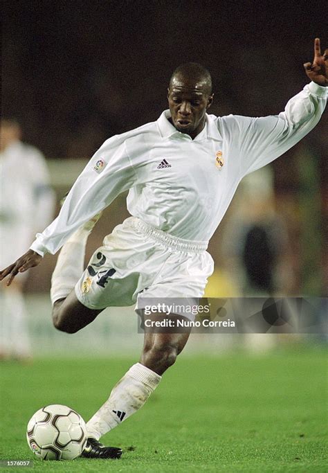 Claude Makelele of Real Madrid in action during the Spanish Primera... News Photo - Getty Images