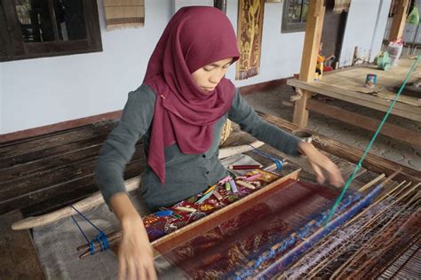 Sasak Traditional Tours Lombok