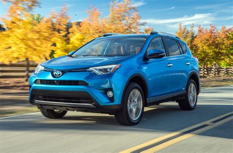 Road Test: 2018 Toyota RAV4 Hybrid | Clean Fleet Report