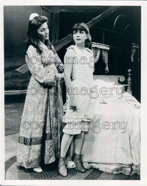 1989 Actress Camilla Scott Tracey Moore in Shenandoah Broadway Press ...