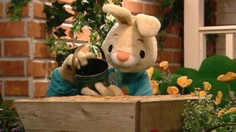 Harry The Bunny Ep 13 - YouTube