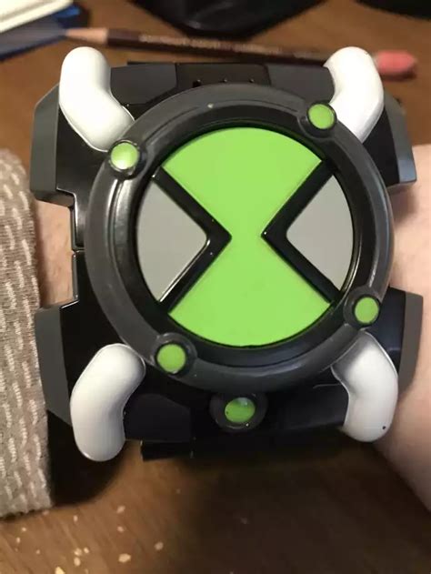 Found my old Omnitrix today, i'm feeling the nostalgia : r/Ben10