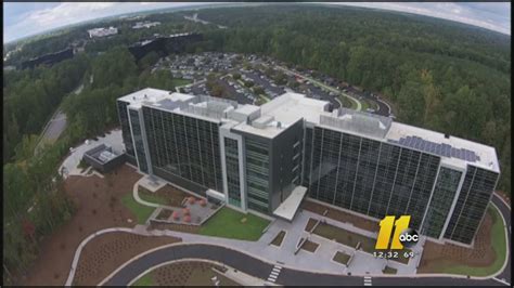 SAS officials dedicate newest building on sprawling Cary campus - ABC11 Raleigh-Durham