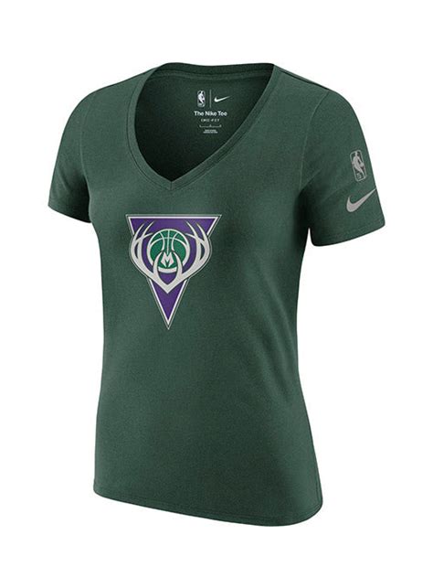 Women's Bucks Apparel | Bucks Pro Shop