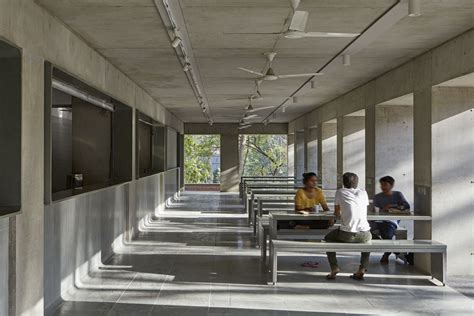 CEPT University Canteen and Plaza | RMA Architects