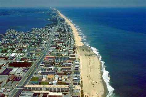 File:Ocean City Maryland aerial view north.jpg - Wikipedia, the free ...