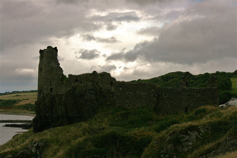 dunure castle | andy muir | Flickr