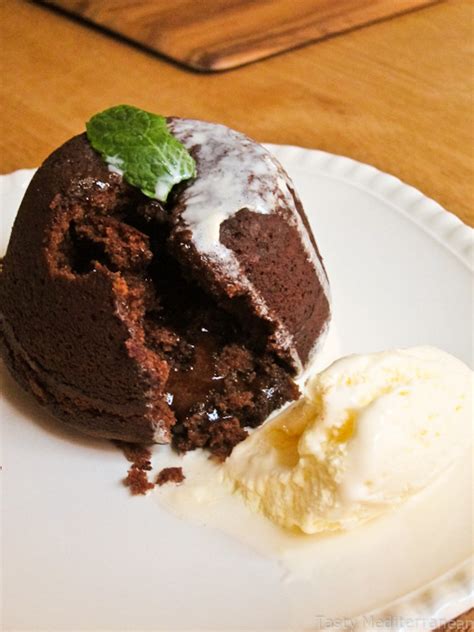 Tasty Mediterranean: Easy Chocolate Fondant