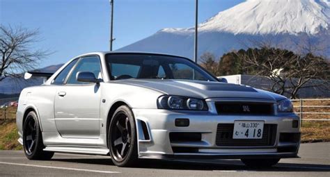 11 Cool Facts About The Nissan GT-R - Garage Dreams