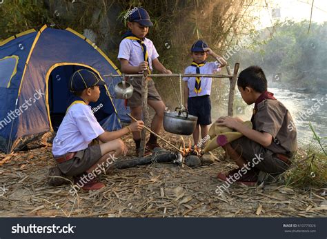 Girl Scouts Of The Usa: Over 730 Royalty-Free Licensable Stock Photos | Shutterstock