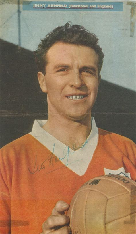 JIMMY ARMFIELD (BLACKPOOL & ENGLAND) SIGNED FOOTBALL MAGAZINE ...