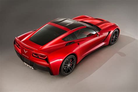 Chevrolet Corvette C7 Stingray - AutoTribute