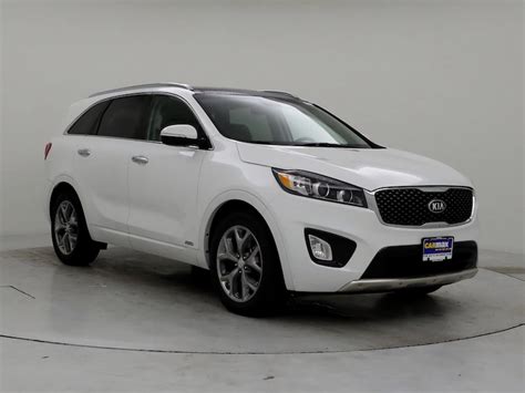 Used Kia Sorento White Exterior for Sale