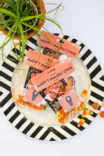 DIY Printable Trick-or-Treat Bag Labels » Lovely Indeed