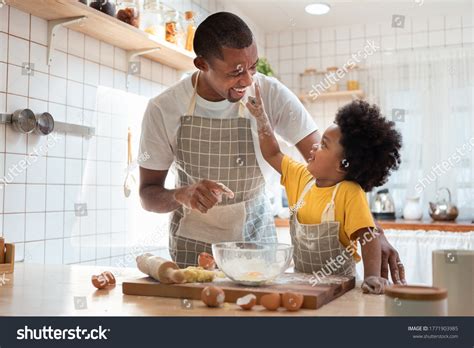 African Family Have Fun Cooking Baking Stock Photo 1771903985 | Shutterstock