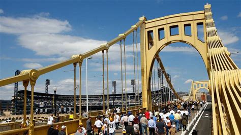 MLB umpire saves woman from jumping off Pittsburgh's Roberto Clemente Bridge | MLB | Sporting News