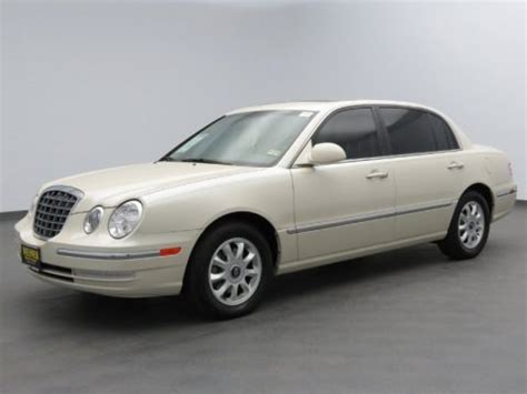 2005 Kia Amanti Data, Info and Specs | GTCarLot.com