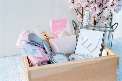 The Ultimate Bridesmaid Packing Checklist