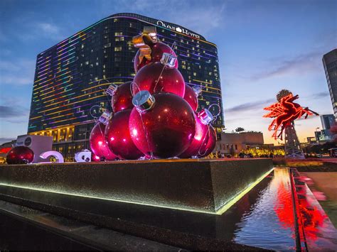 This year, wish for a luxe Omni holiday staycation in Dallas ...