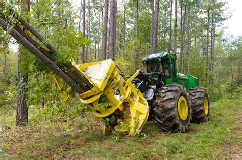 John Deere Feller Buncher | John deere, Forestry equipment, Logging equipment