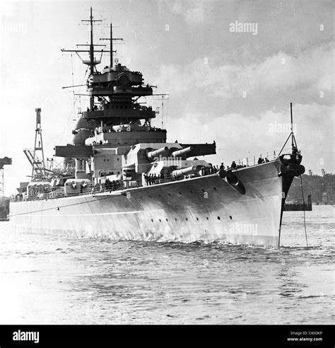 Battleship 'Bismarck' Stock Photo: 36999866 - Alamy