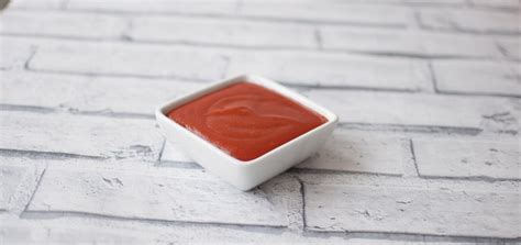 Clean eating healthy ketchup recipe | Hedi Hearts