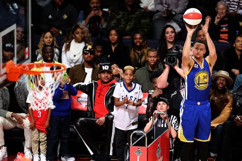 Stephen Curry invited to participate in NBA 3-point contest in hometown ...