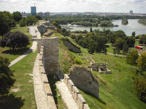 The capital of Yugoslavia Belgrade: a trip from Montenegro, the best time to visit, attractions