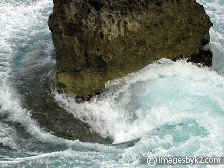 swiring waves from hawaii beach | kyler kwock | Flickr