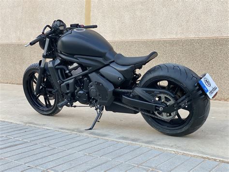 Kawasaki Vulcan S 650 customizada modificación a 240 monoplaza - Fiber ...