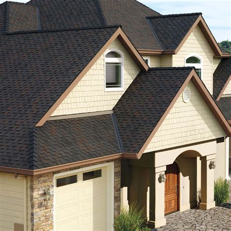 GAF Grand Canyon Black Oak | Roofle®