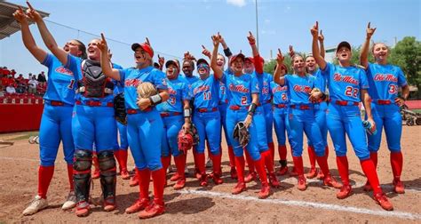 Ole Miss softball shuts out No. 18 Baylor 3-0 to open NCAA Regional - The Rebel Walk