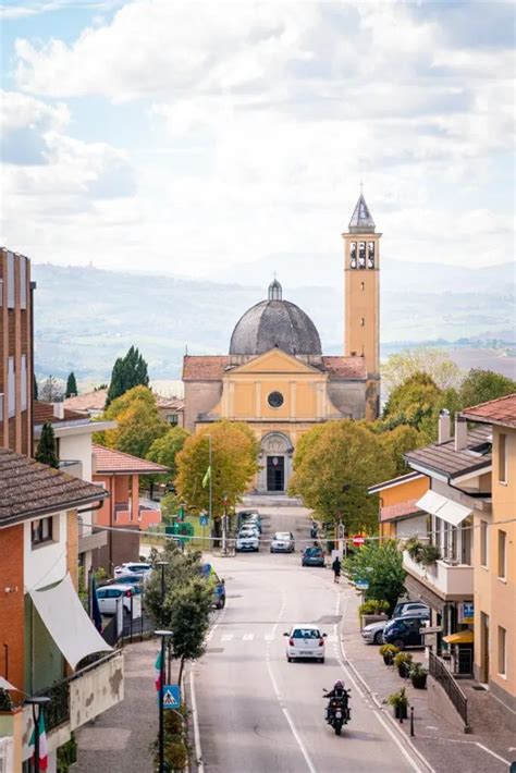 17 Best Things to do in Marche, Italy (2024 Guide)