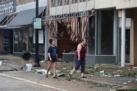 Hurricane Ike: Storm that hit Galveston on September 13, 2008 - ABC13 ...