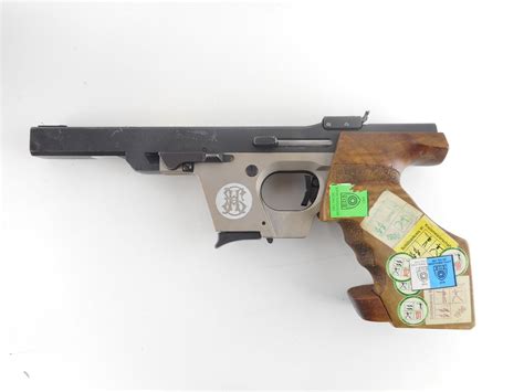 WALTHER , MODEL: GSP , CALIBER: 22 LR - Switzer's Auction & Appraisal Service