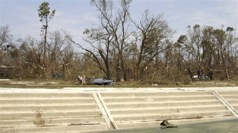 DVIDS - News - Ten years later, Marines remember Hurricane Katrina ...