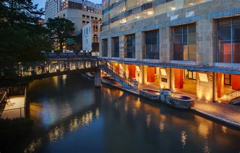 Drury Plaza Hotel San Antonio Riverwalk - Drury Hotels