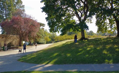 Green Lake Park | near west swimming area/parking lot. Bathh… | Flickr