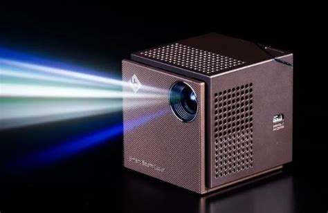 How Laser Projector Work? Guide (2023) [Projectors Place]