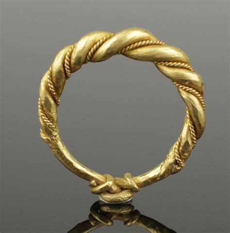 Ancient to Medieval (And Slightly Later) History - Viking Twisted Gold Ring, 9th-11th Century AD