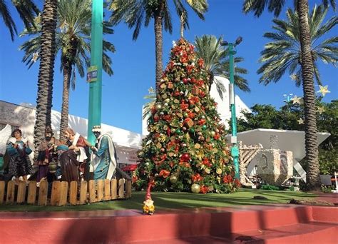 Miami: Where you can skip the holidays - GnomeTrotting