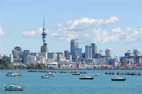 Moving To Auckland: Pros And Cons | National Storage